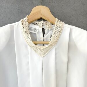 Vintage 80s 90s Christie & Jill Pleated Lace Collar Blouse Flutter Sleeve Size 6